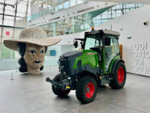 Fendt presenta en España el primer tractor eléctrico producido en serie: el e100 Vario