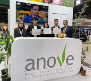 ANOVE reconoce el talento joven en mejora vegetal en los Premios TFG entregados en SAGRIS