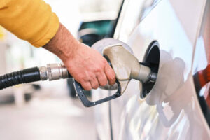 Facua: Las medidas fiscales bajarán solo 30 ct/l el gasóleo mientras que ha subido 49 ct/l