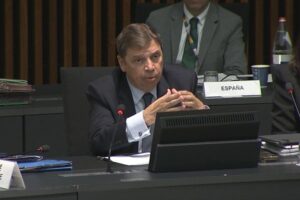 «Absolutamente insuficiente»: así valora Planas el plan europeo para los fertilizantes